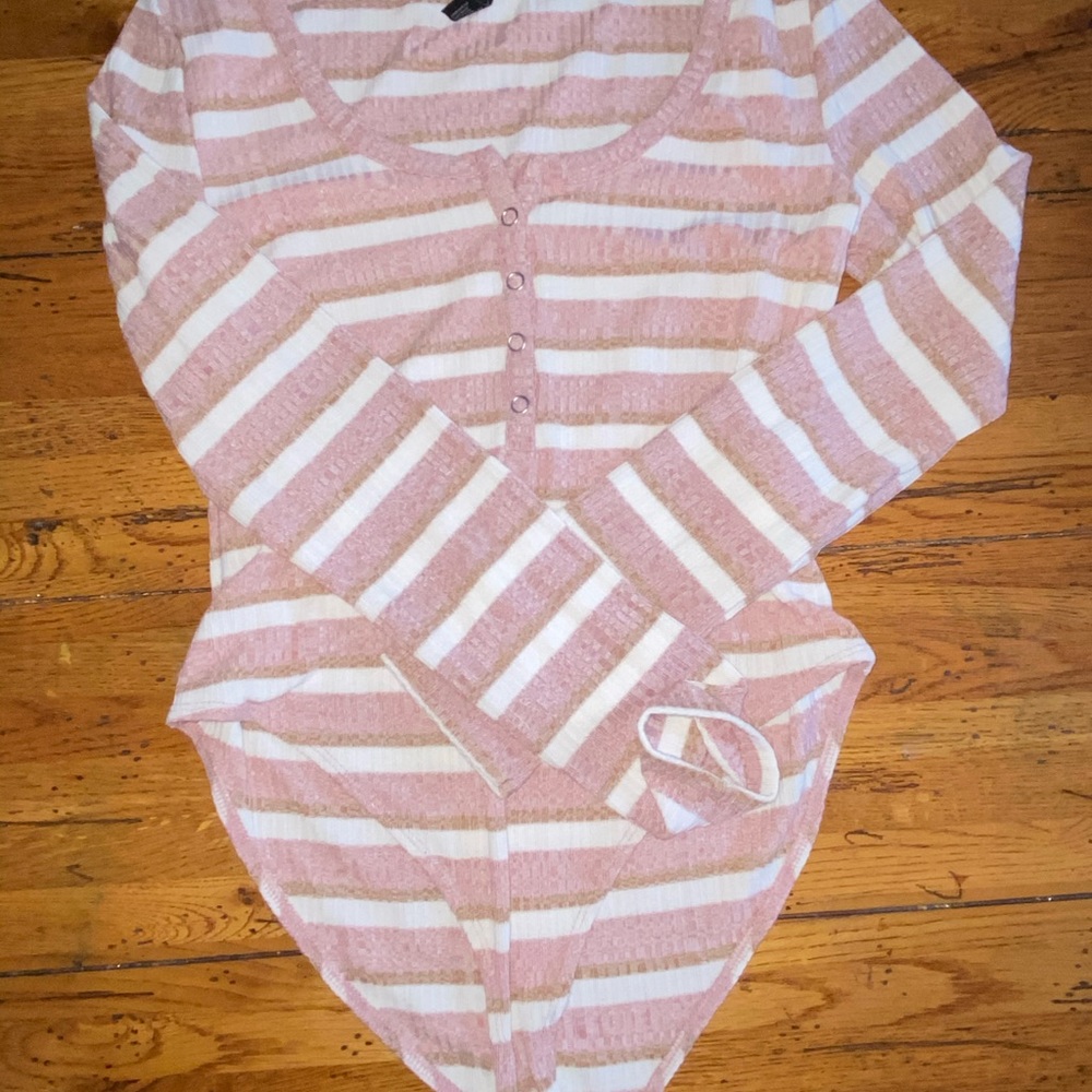 Forever 21 Bodysuit Large